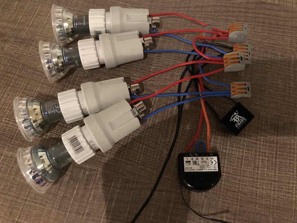 [RTEX] HomePod Homebridge ZWave LED et variateur Fibaro FGD212 avec