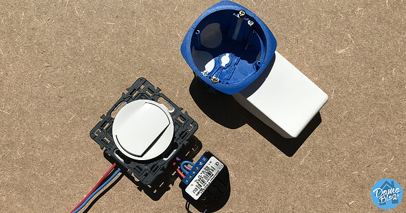 emplacement-boite-chaussette-domotique-modules-fibaro-qubino