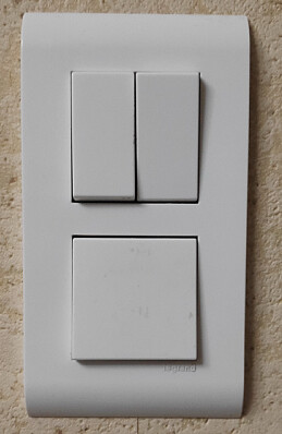 Interrupteur sans fils supplémentaire pour installation connectée Céliane  with Netatmo avec plaque Laqué Blanc - particulier
